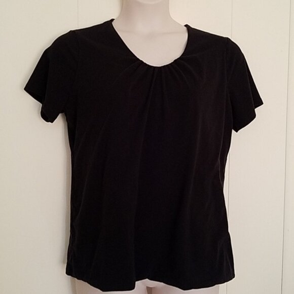 TWO black women's tops Size 0X-1X - Picture 1 of 6